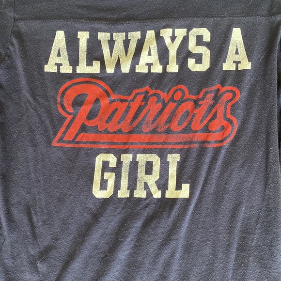 Pink New England Patriots long sleeve shirt limited edition size large - Picture 5 of 5